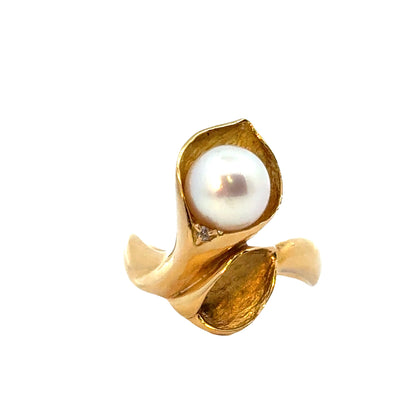 18K Yellow Gold Leaf-Enclosed Pearl & Diamond Ring
