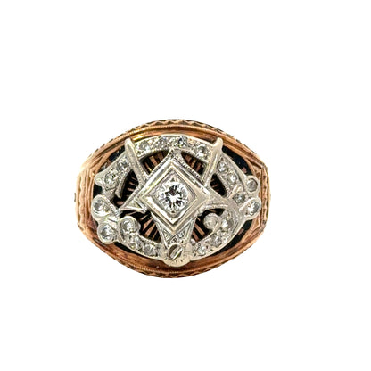 Men’s Masonic Signet Ring in Yellow Gold – Diamond Accents