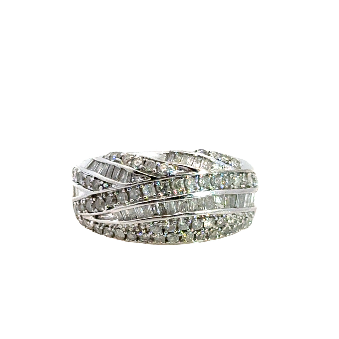 Glamorous Diamond Baguette & Round-Cut Band – 1990s White Gold