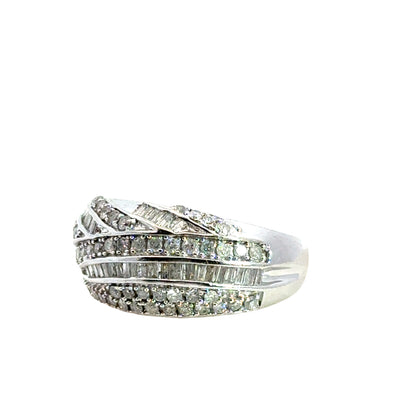 Glamorous Diamond Baguette & Round-Cut Band – 1990s White Gold