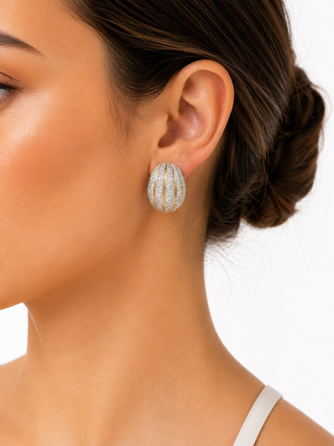 18K Yellow Gold Diamond Ribbed Dome Earrings