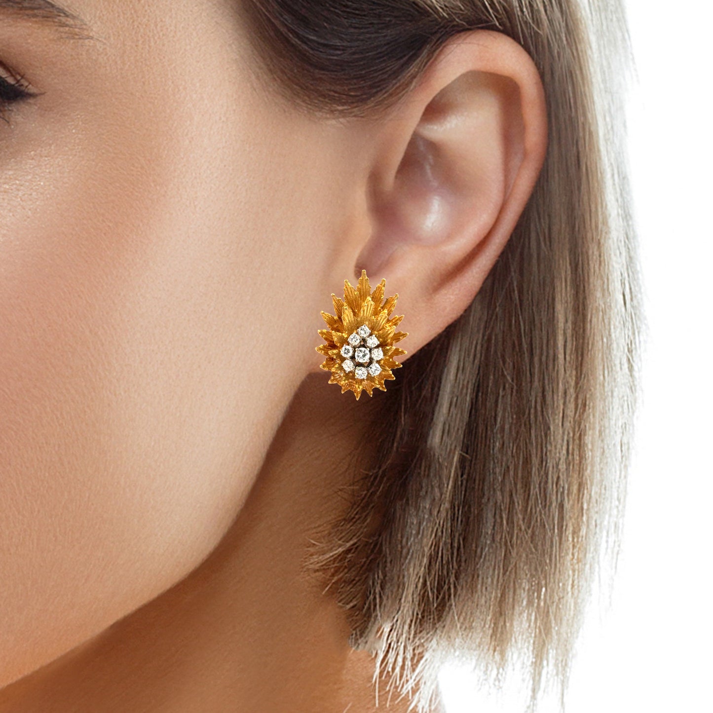 Vintage 18K Yellow Gold Diamond Sunburst Clip-On Earrings