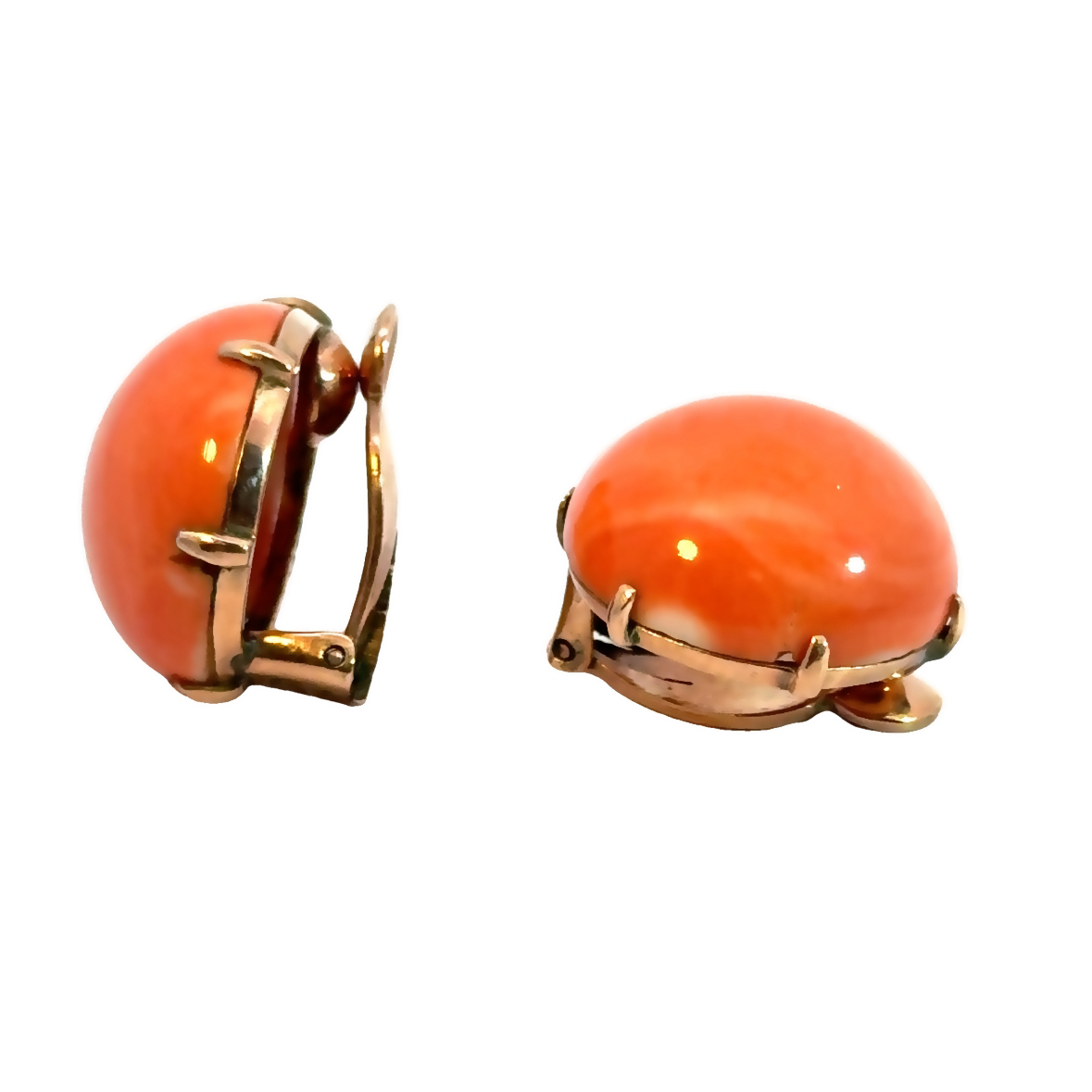 Vintage Yellow Gold Round Coral Clip-On Earrings