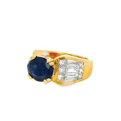 Exquisite Sapphire and Diamond Cocktail Ring in 18K Gold – Bold and Elegant Design