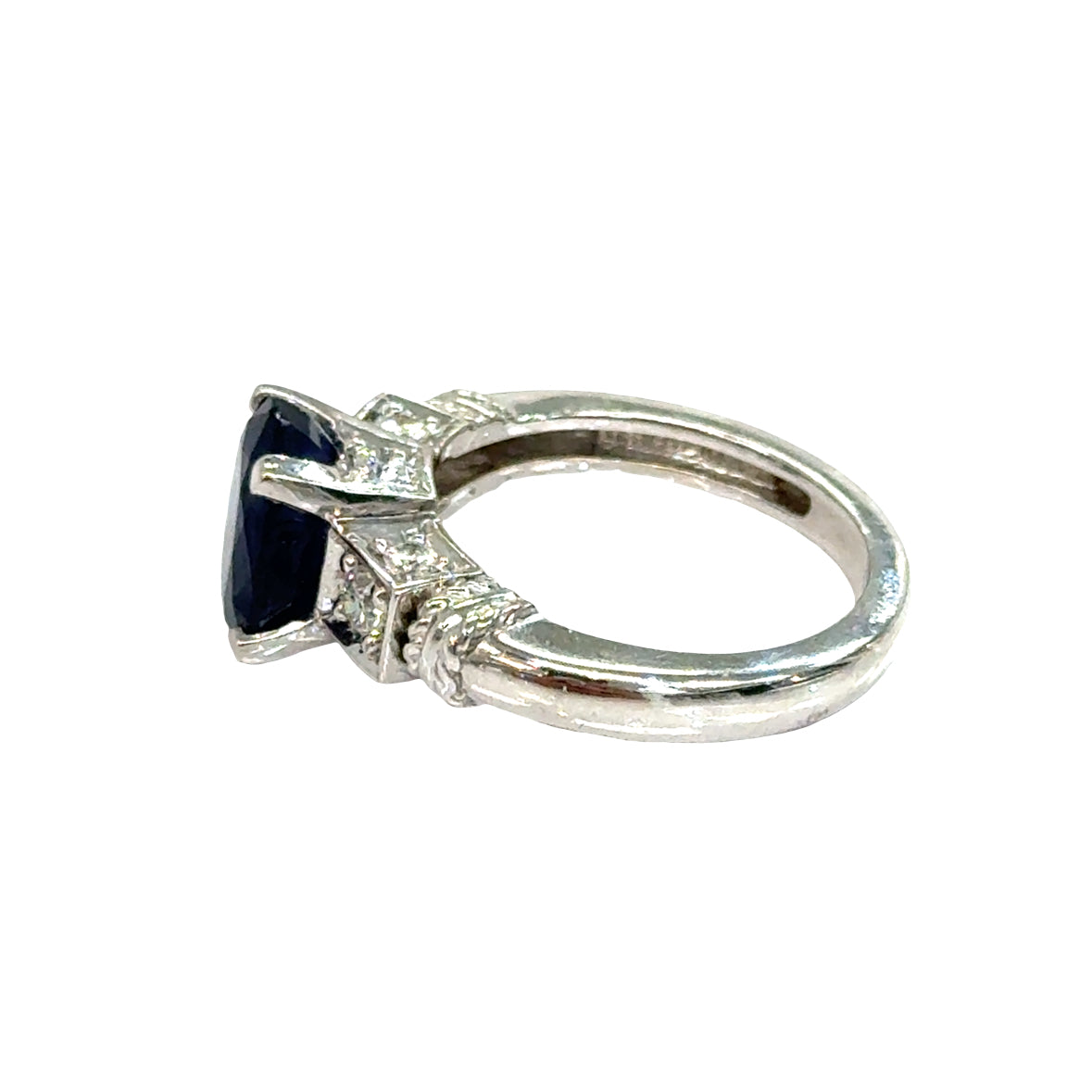 18K White Gold Sapphire & Diamond Engagement Ring