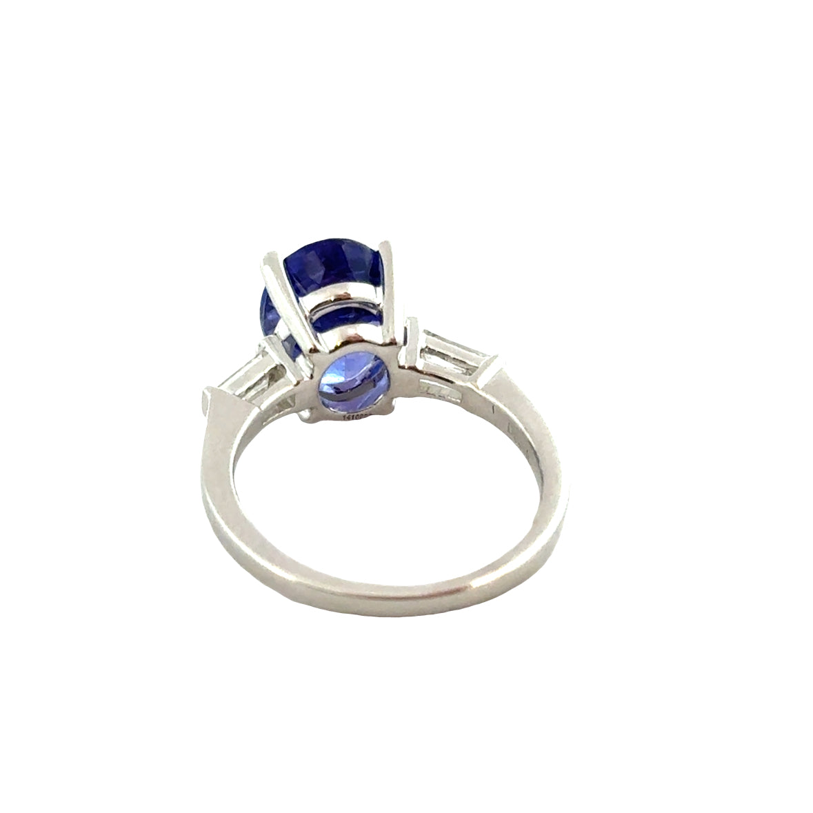 18K White Gold Tanzanite & Diamond Baguette Ring