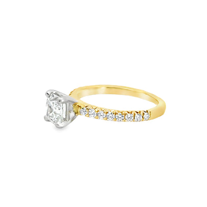 GIA 18K Yellow Gold Classic Engagement Ring with Diamonds