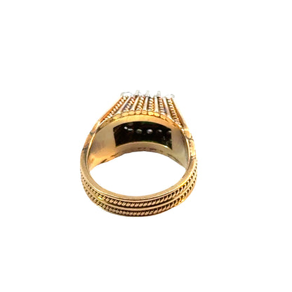 Striking Emerald and Diamond Halo Ring in 14K Yellow Gold – Ribbed Dome Setting
