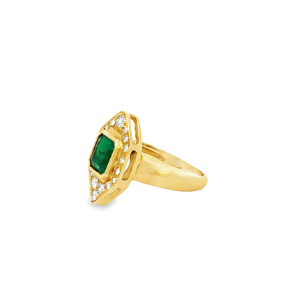 18K Yellow Gold Elegant Geometric Halo Ring with Emerald & Diamonds