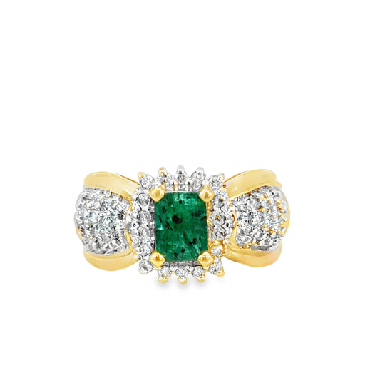 14K Yellow Gold Emerald & Diamond Cluster Ring – Vintage 1990’s