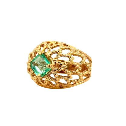 14K Yellow Gold Emerald Floral Filigree Ring – Vintage Domed Design