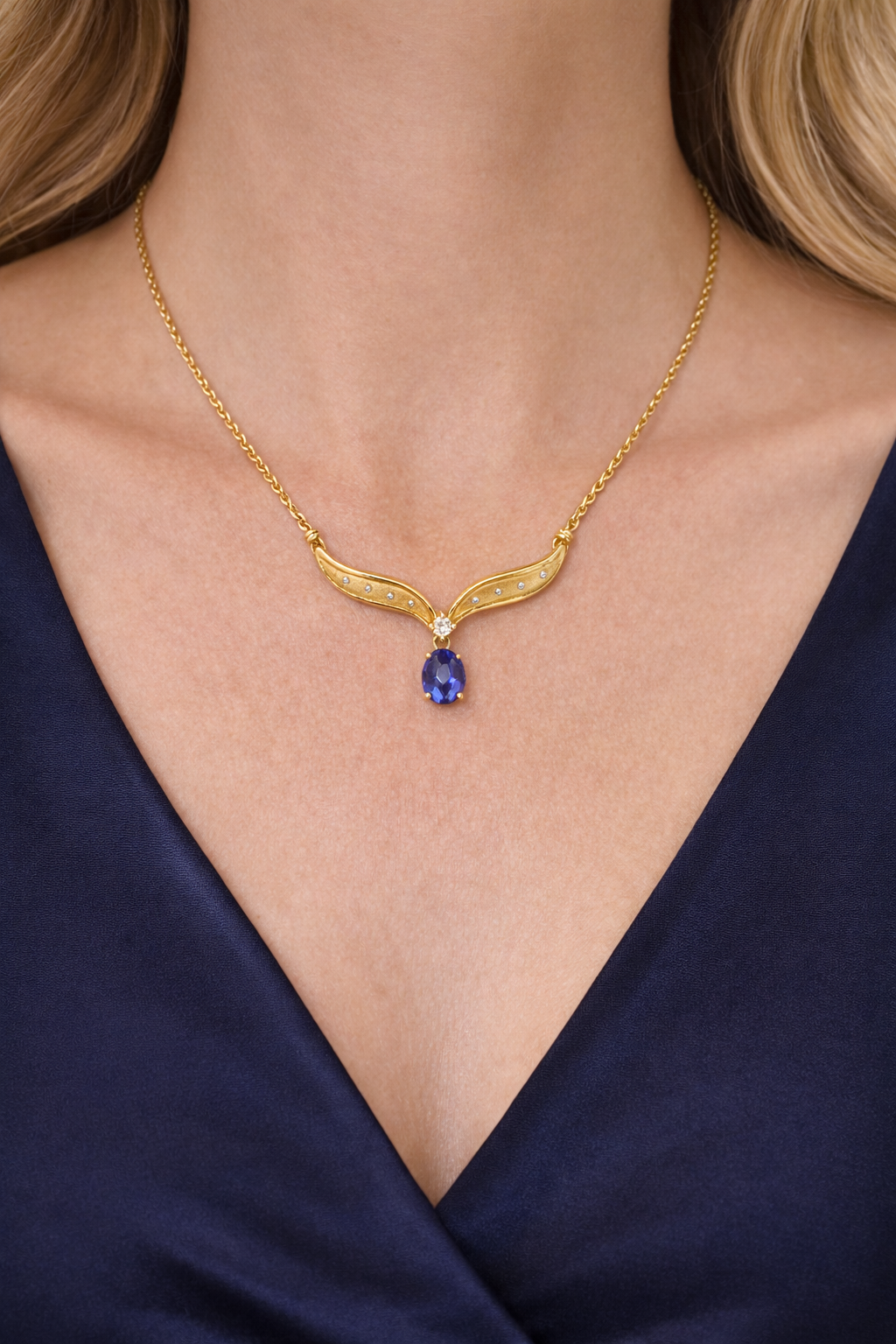 18K Yellow Gold Tanzanite & Diamond Drop Necklace