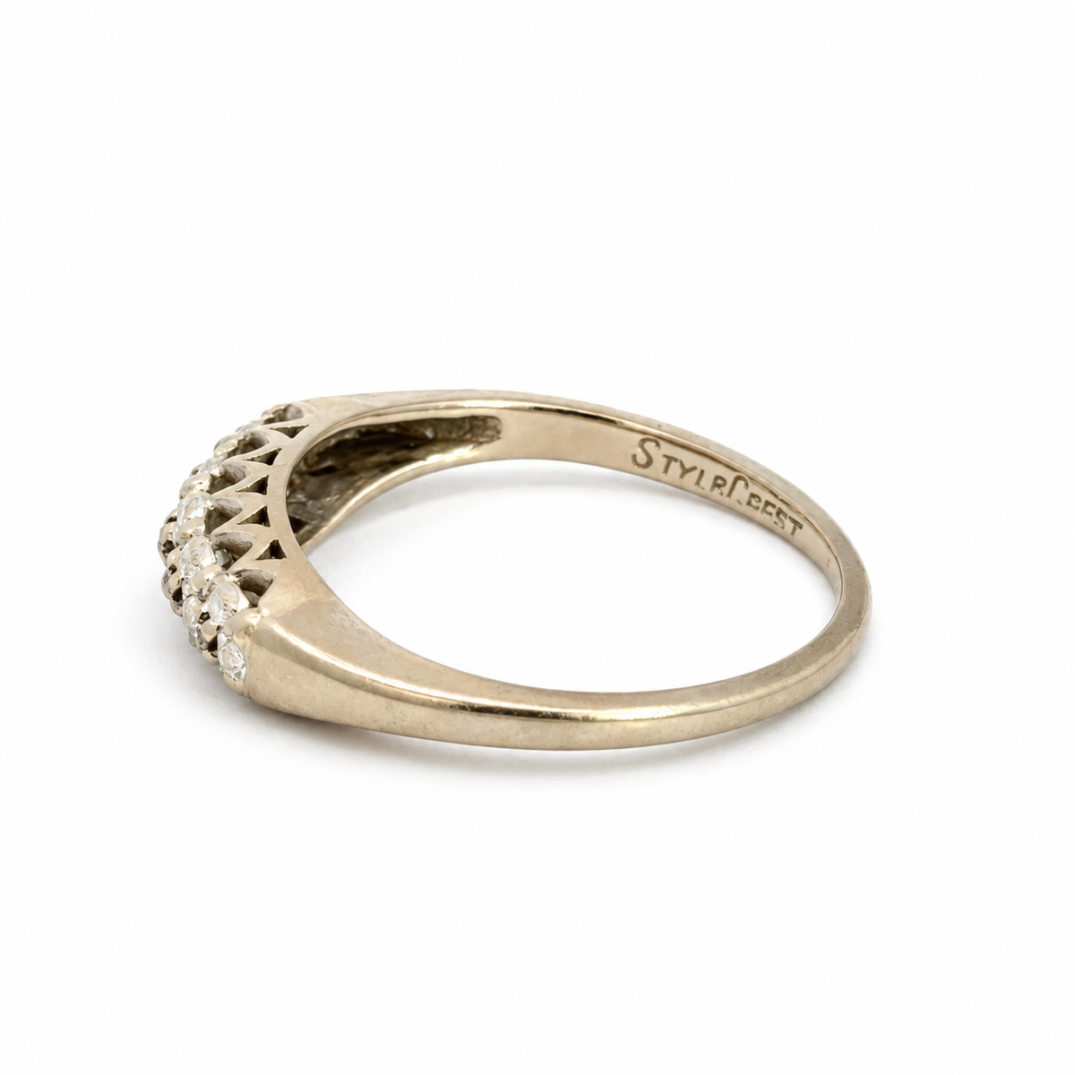Antique 14K White Gold Diamond Band with Scalloped Settings