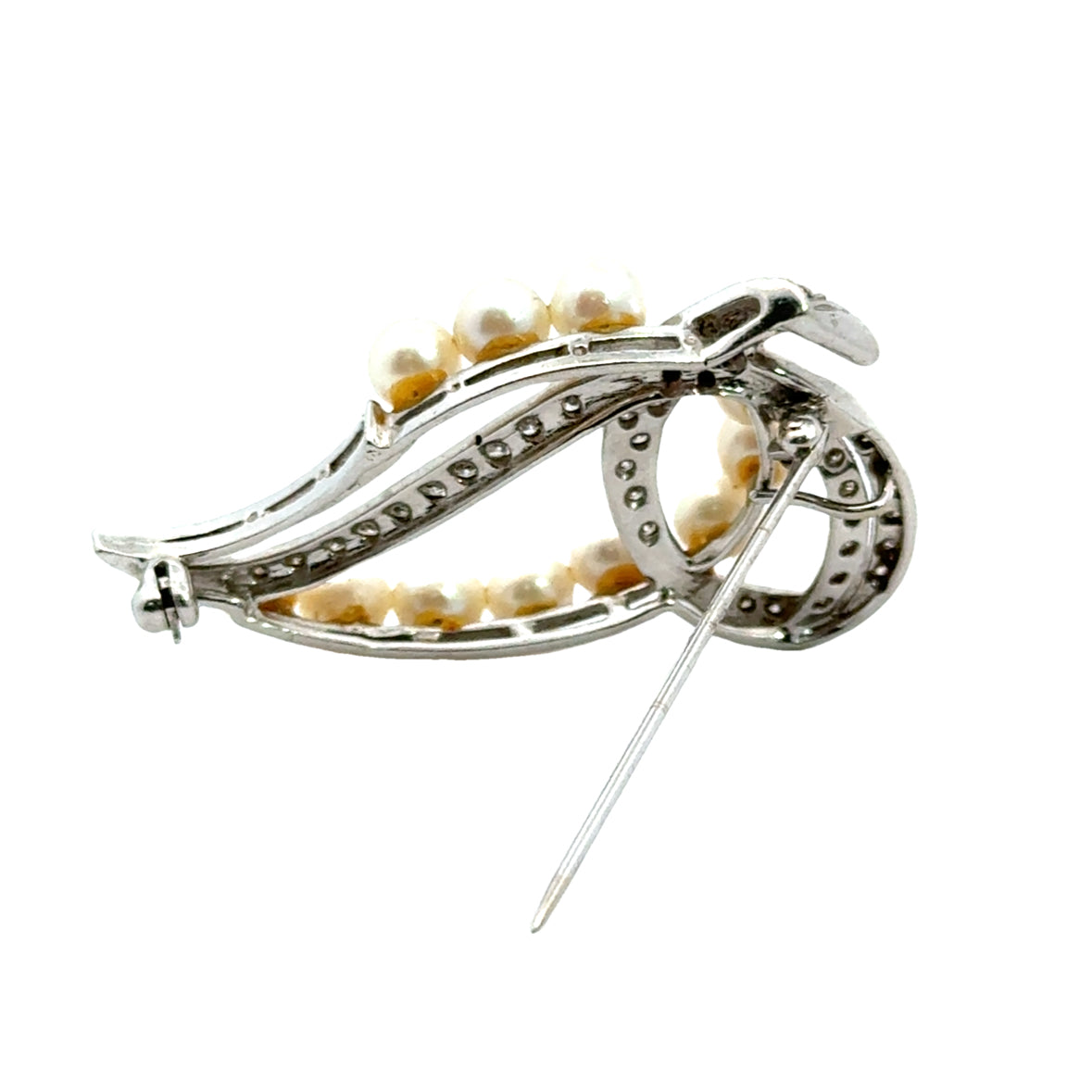 Elegant Platinum Diamond & Pearl Ribbon Brooch