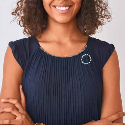 14K White Gold Emerald & Diamond Circle Brooch