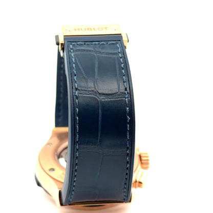 Hublot Classic Fusion Blue Chronograph – 18K King Gold –