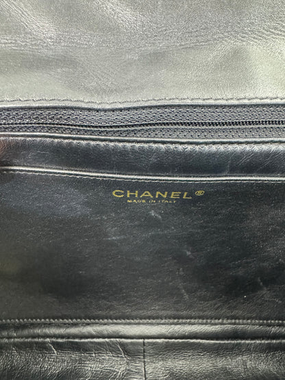 Authentic Chanel Reissue 2.55 Quilted Lambskin Leather Flap Bag – Black with Gold Hardware