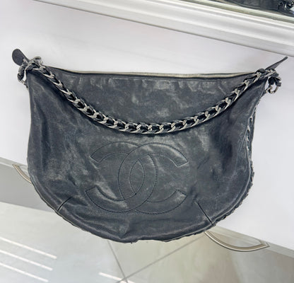 Chanel Black Lambskin Chain Hobo Bag with CC Charm – Made in Italy