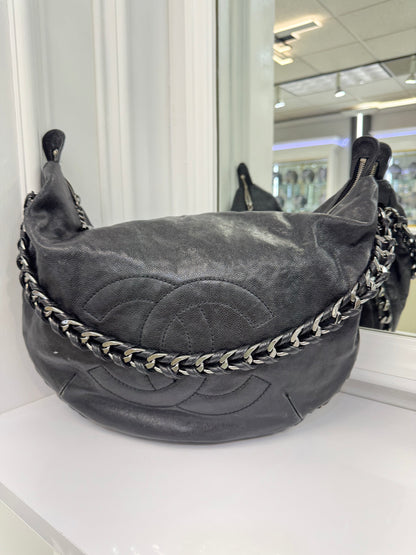 Chanel Black Lambskin Chain Hobo Bag with CC Charm – Made in Italy