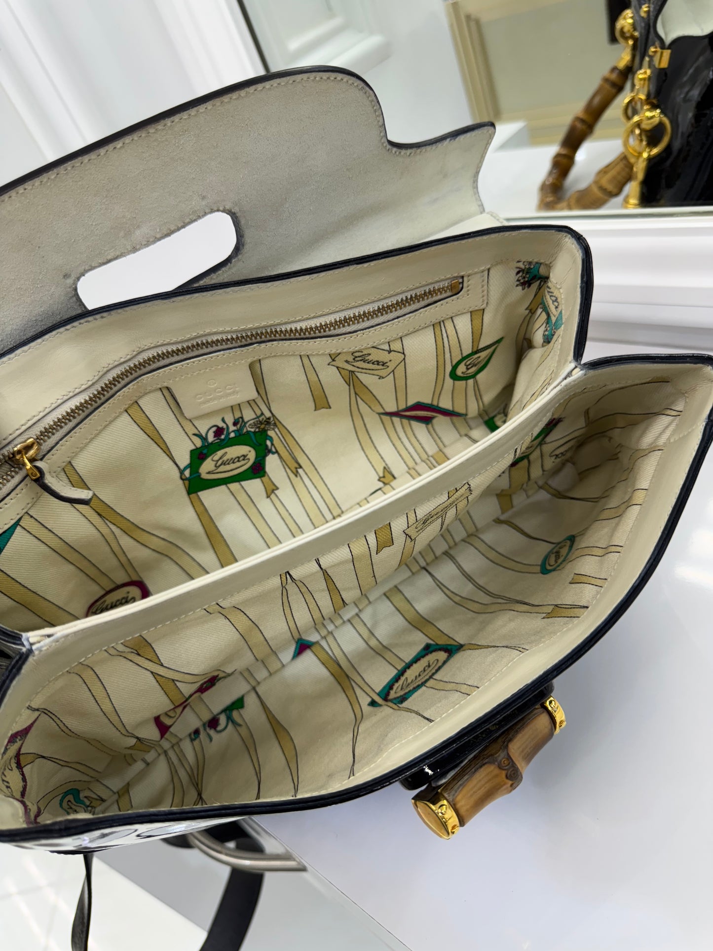 Vintage Gucci Bamboo Top Handle Bag – Black Patent Leather – Made in Italy