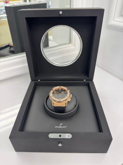 Hublot Classic Fusion King Gold Diamonds Chronograph