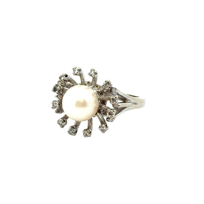 14K White Gold Pearl & Diamond Halo Ring – Elegant Floral Design