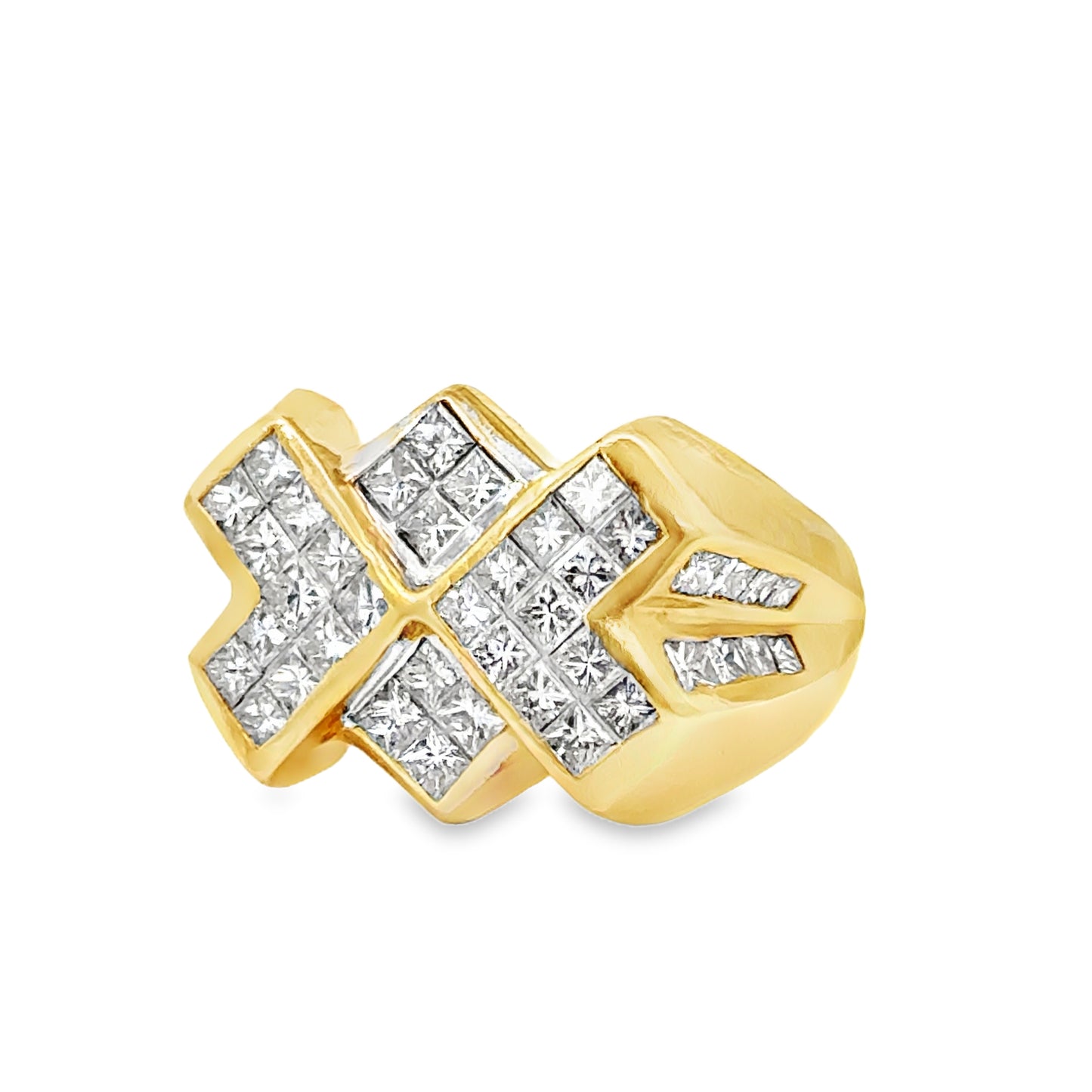 Men’s Luxury Diamond Statement Ring – 18K Yellow Gold