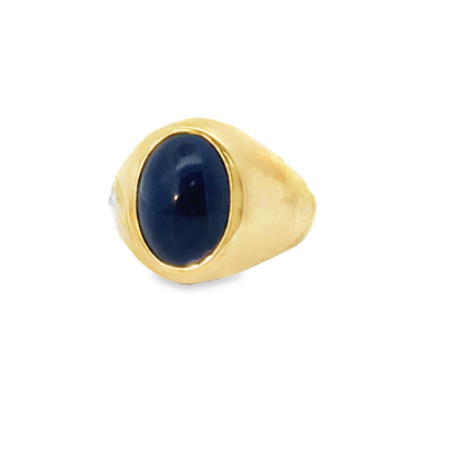 18K Yellow Gold Domed Sapphire Cabochon Men’s Ring