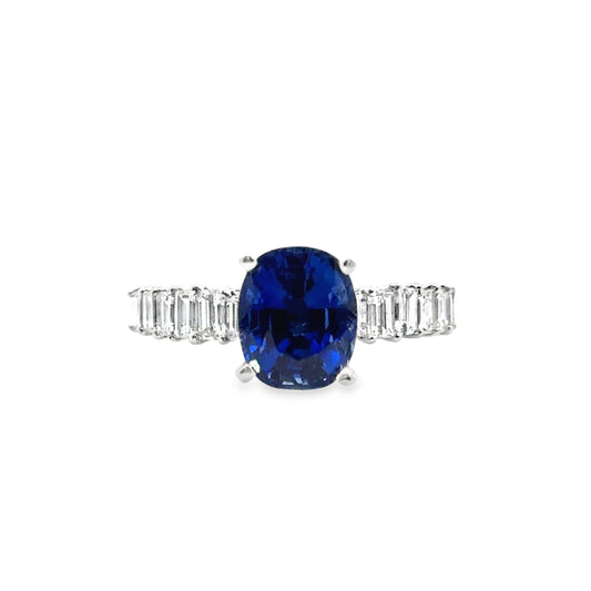 Stunning Sapphire Engagement or Cocktail Ring in 18K White Gold