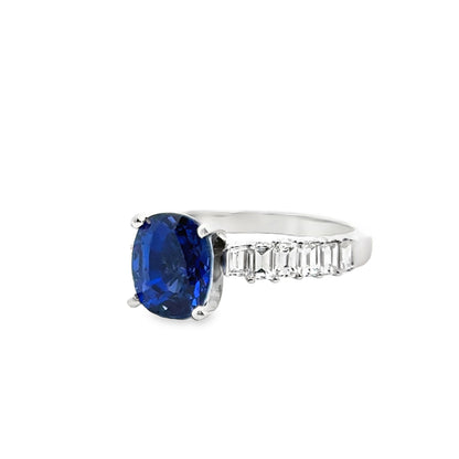 Stunning Sapphire Engagement or Cocktail Ring in 18K White Gold