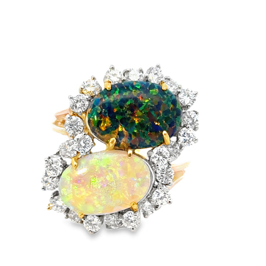 Remarkable 18K Yellow Gold Black & White Opal Toi et Moi Diamond Ring