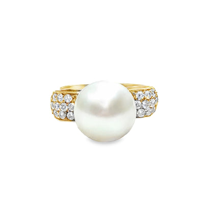 Elegant 14K Yellow Gold Ring with Large Pearl & Diamond Accents