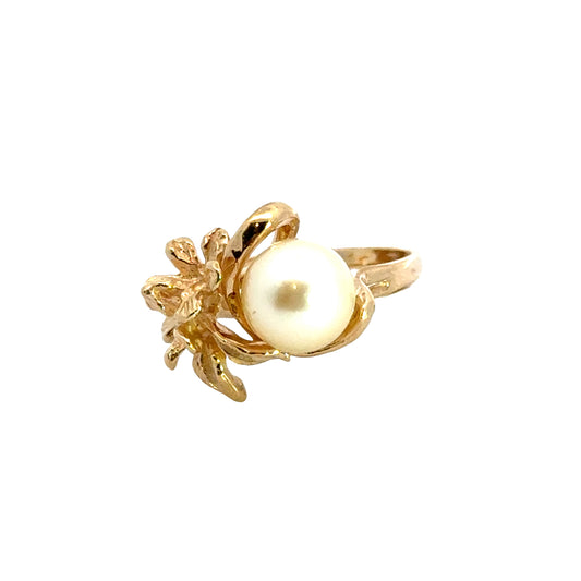 14K Yellow Gold Delicate Flower & Leaf Pearl Ring