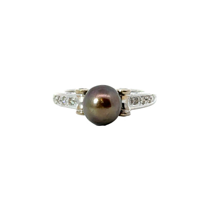 14K White Gold Black Pearl & Diamond Heart Shank Ring