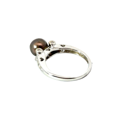 14K White Gold Black Pearl & Diamond Heart Shank Ring