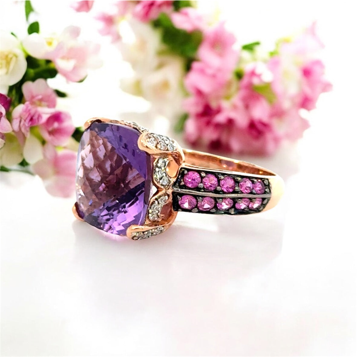 14K Rose Gold Elegant Amethyst Cushion Ring with Ruby & Diamond