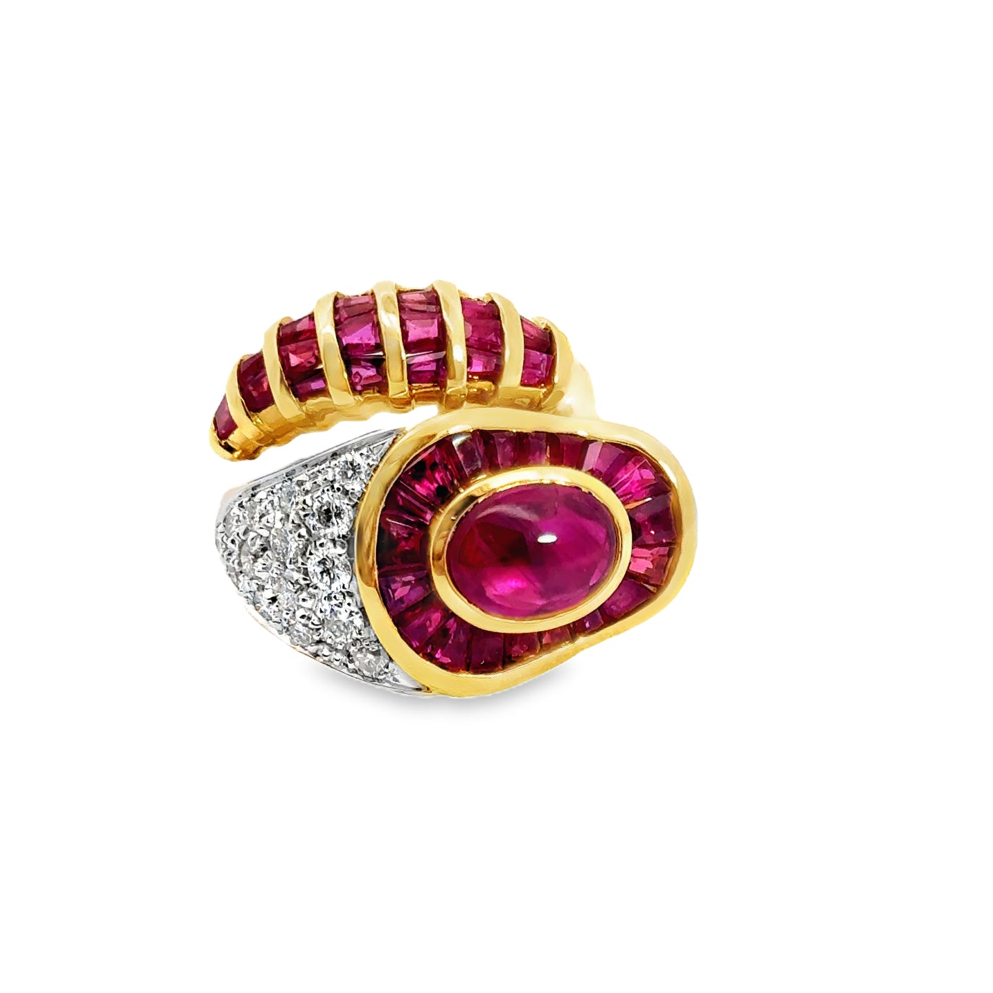 Mesmerizing Vintage 18K Ruby & Diamond Ring