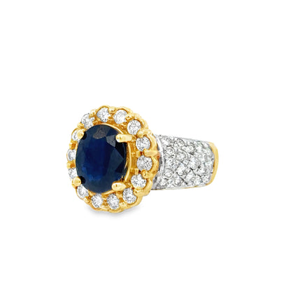 14K Yellow Gold Ring with Oval Sapphire & Diamond Halo – Brilliant Luxury Design