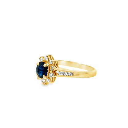Classic Oval Sapphire & Diamond Ring in 14K Gold