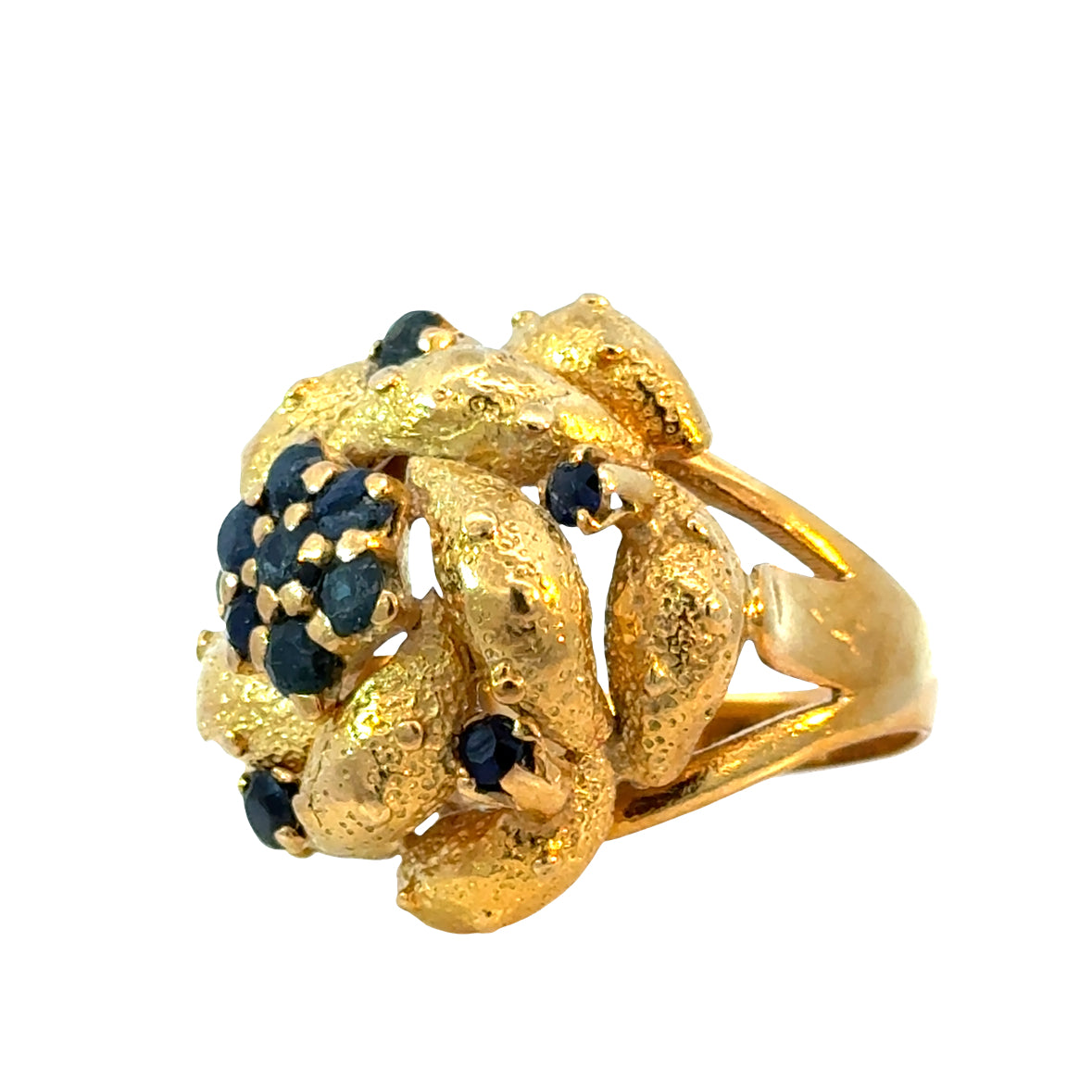 Vintage 1960s Retro 18K Gold Textured Floral Ring with Sapphires