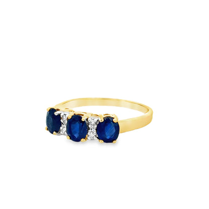 Timeless Three-Stone Sapphire Ring with Diamonds – 14K Yellow Gold Elegance