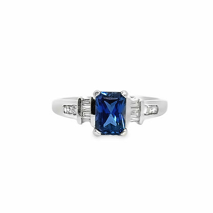 Elegant White Gold Sapphire Ring