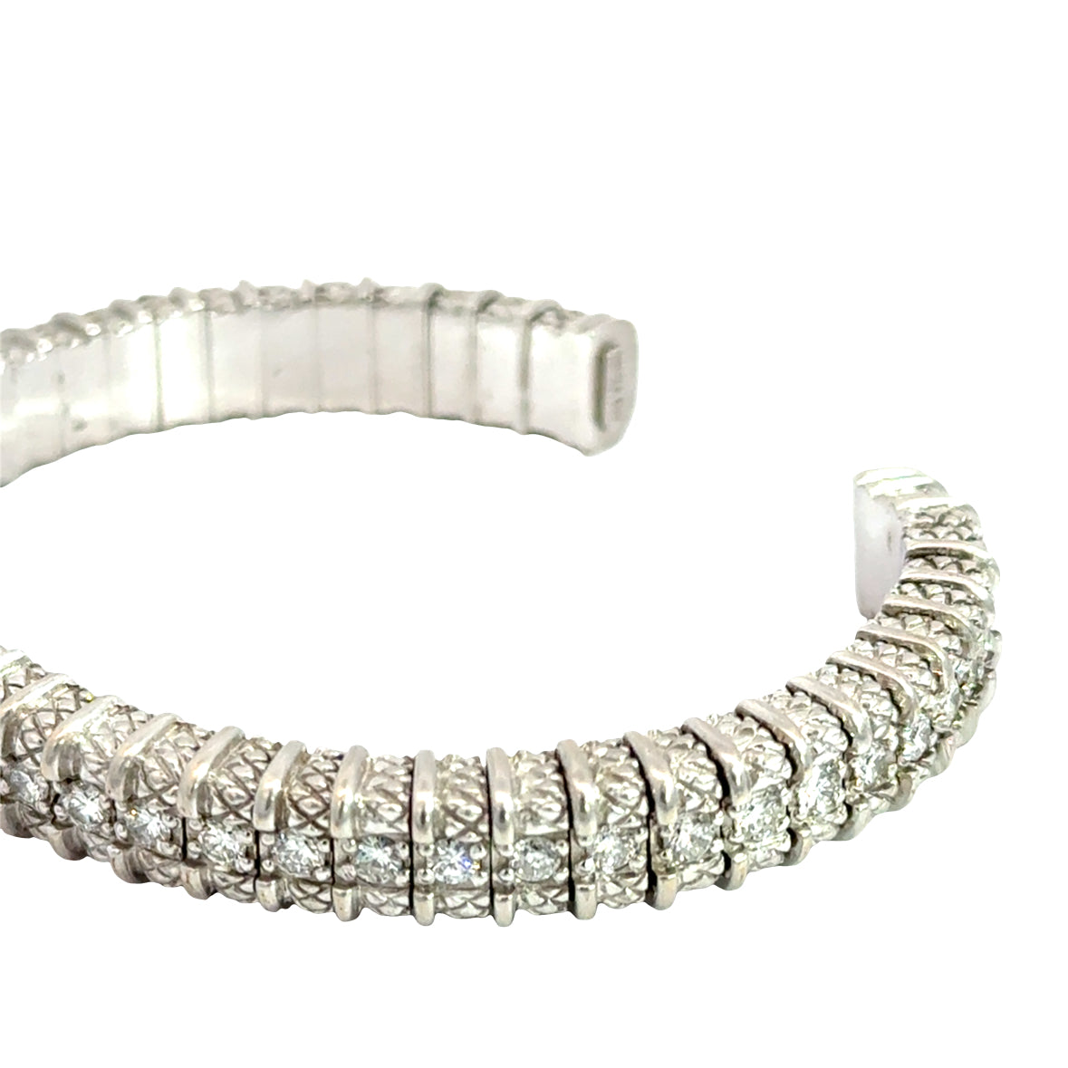 18K White Gold Judith Ripka Signature Diamond Bangle