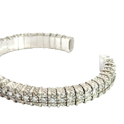 18K White Gold Judith Ripka Signature Diamond Bangle