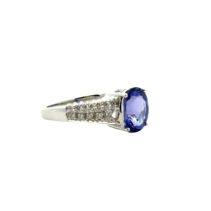 14K Yellow Gold Oval Tanzanite & Diamond Ring
