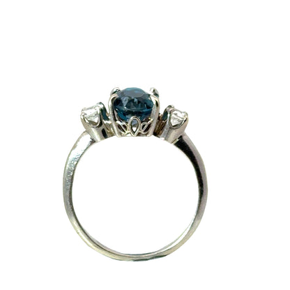 14K White Gold Blue Topaz & CZ Three-Stone Ring – Classic Sparkle