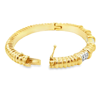 14K Yellow Gold Diamond Ribbed Bangle Bracelet