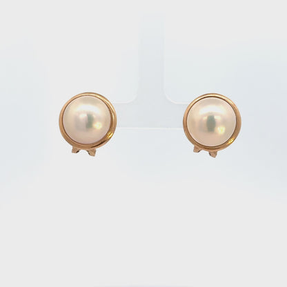 Classic 14K Yellow Gold Mother of Pearl Button Earrings