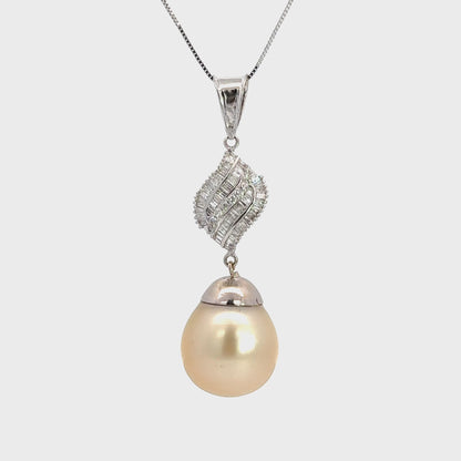Vintage 18K White Gold South Sea Pearl Diamond Pendant