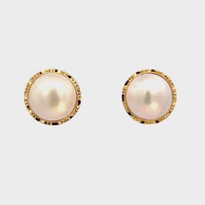 Vintage 14K Yellow Gold Mabe Pearl Earrings with Decorative Gold Edge